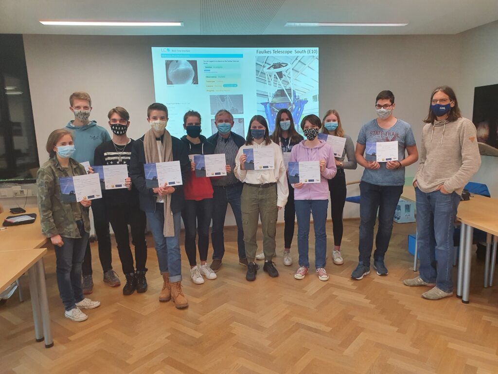 German school, students with their certificates